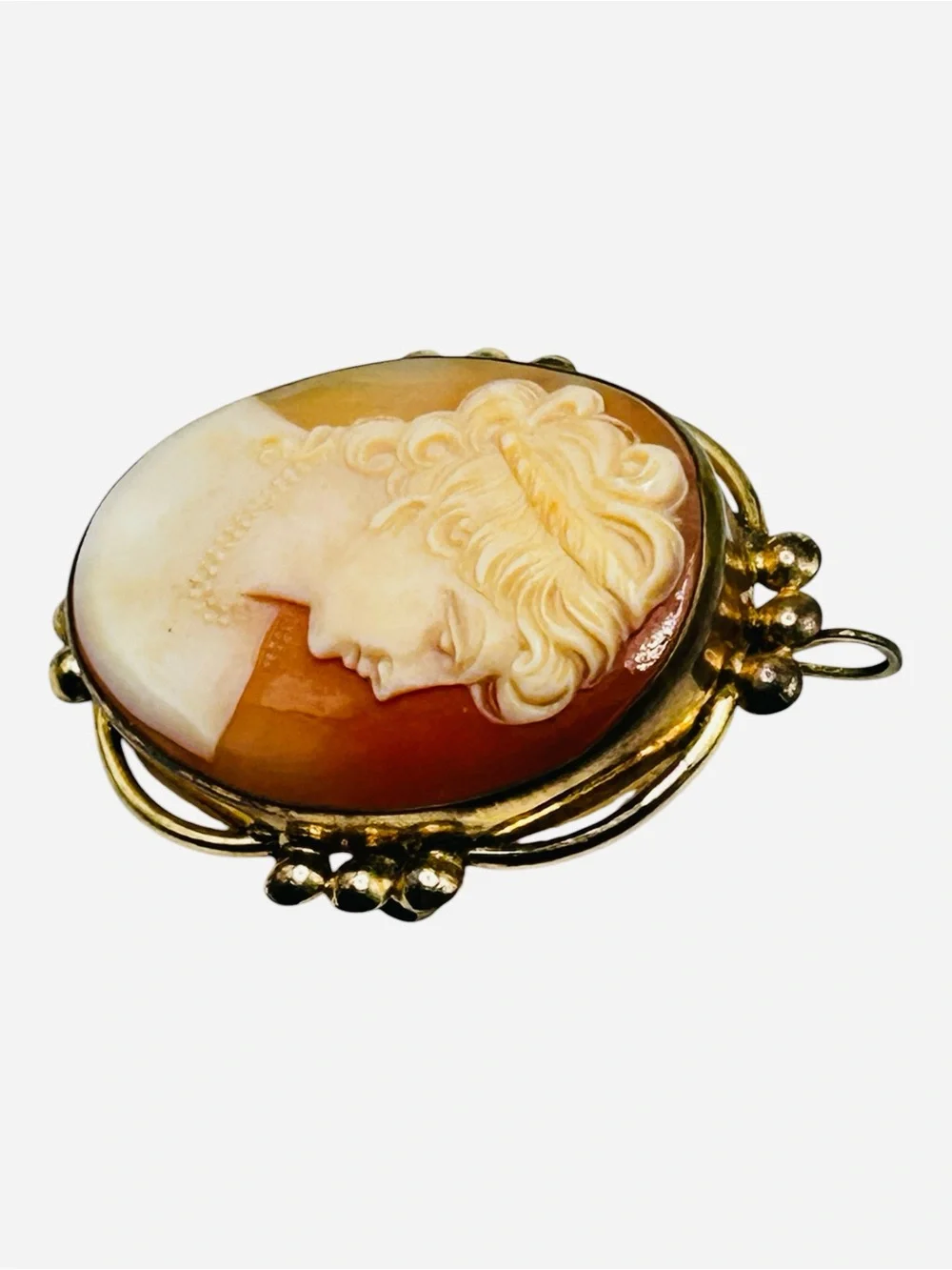 Vintage cameo this vintage